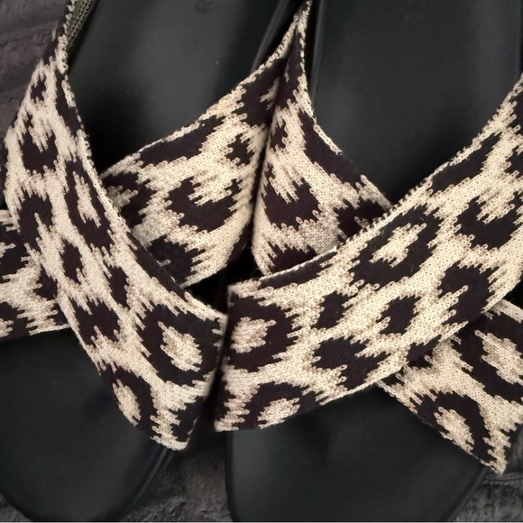 Rothy's The Weekend Slide Sandy Cat Women's Sandals 10.5 box - Picture 3 of 6